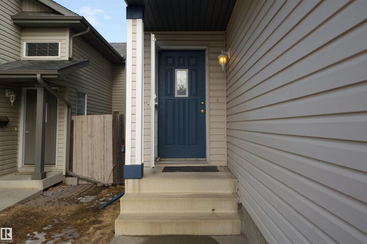 Property Photo:  145 Crocus Crescent  AB T8H 2J8 
