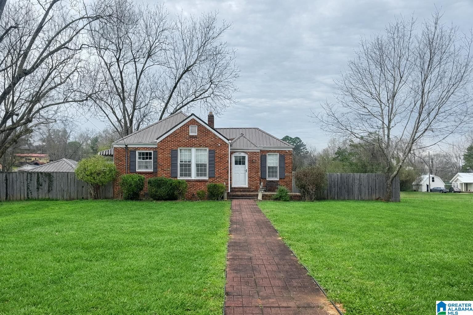 Property Photo: 107 Foskett Street AL 36272