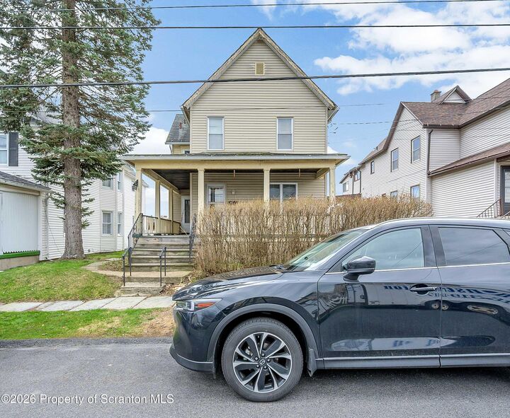 Property Photo: 1535 Bulwer Street PA 18504