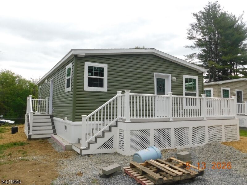 Property Photo:  64 Back Street  NJ 07863 