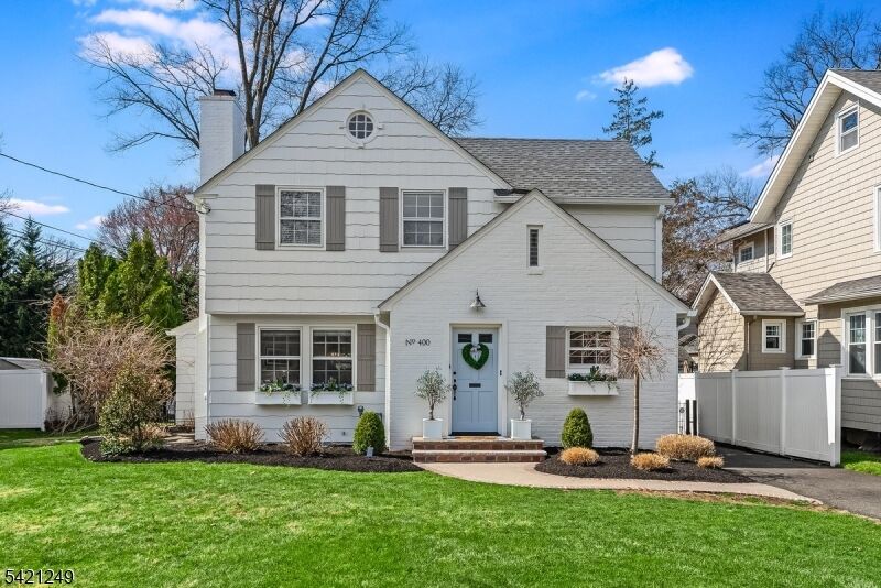 Property Photo:  400 Salter Pl  NJ 07090 