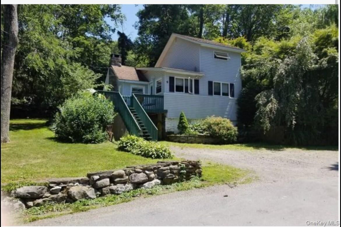 Property Photo:  4 Glendale Road  NY 10925 