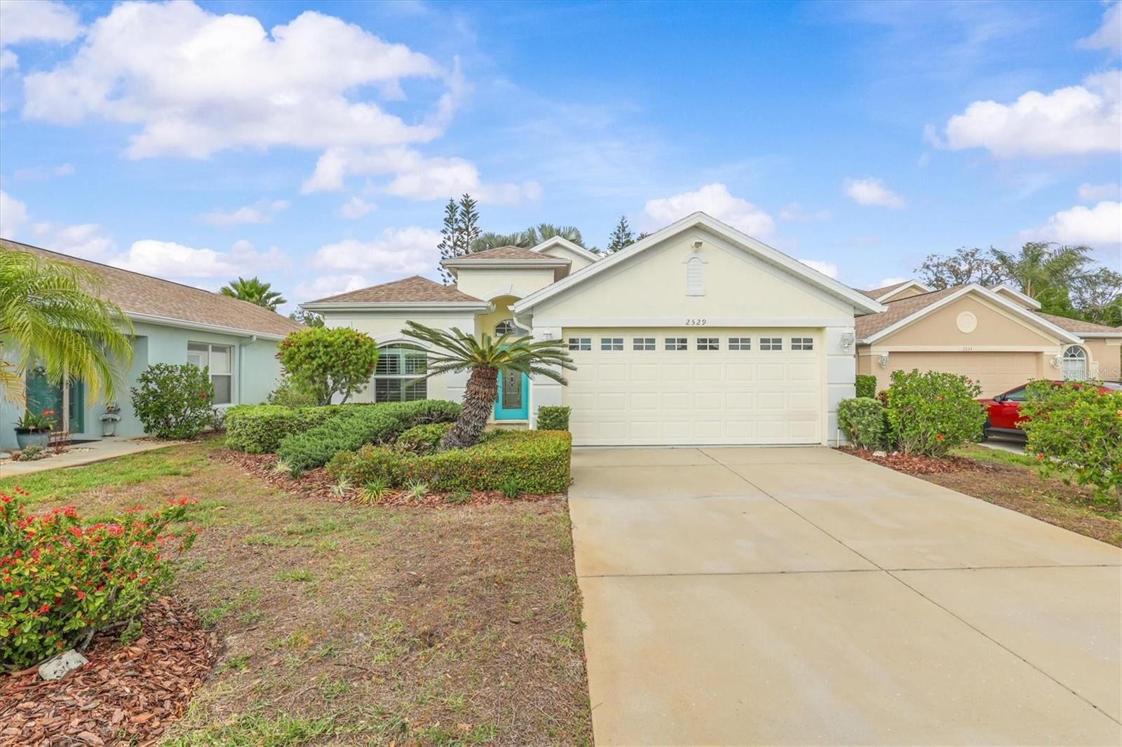 Property Photo:  2529 Sandy Hill Court  FL 34691 
