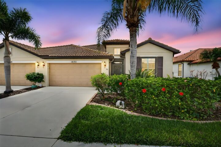 Property Photo:  1625 Currant Court  FL 34289 