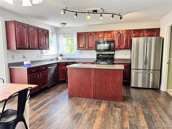 Property Photo:  49 Autumn Crest Court  MO 63385 