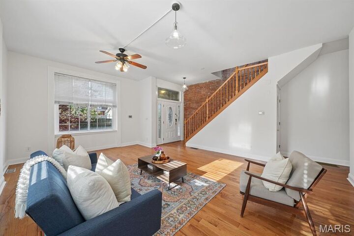 Property Photo:  2241 Shenandoah Avenue  MO 63104 