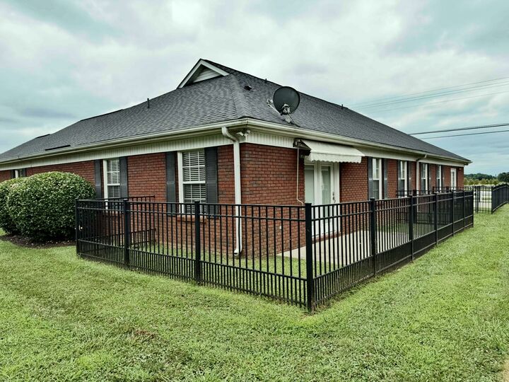 Property Photo:  103 Horseshoe Ct  TN 37160 