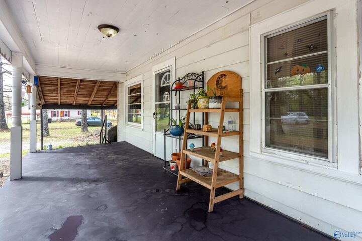 Property Photo: 809 Woodbine Lane AL 35901