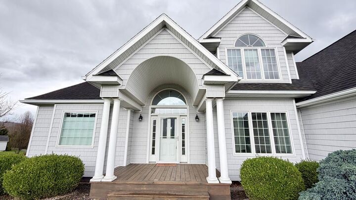 Property Photo:  211 Brookside Dr  PA 18810 