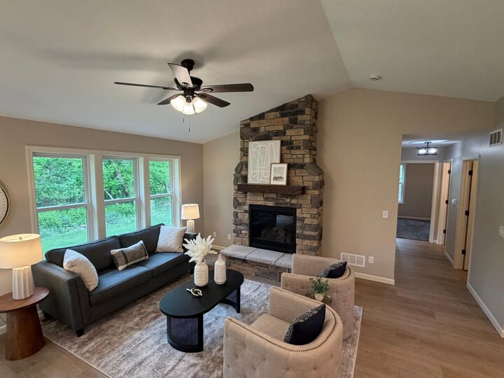 Property Photo:  1141 Pinewood Trail  WI 54017 
