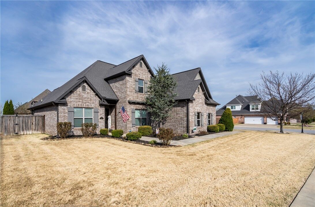 Property Photo:  6200 S 28th Street  AR 72758 