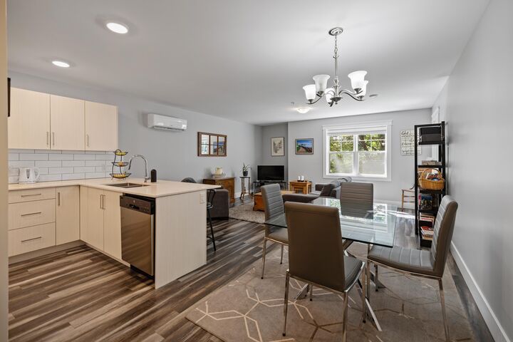 Photo de la propriété:  29 Stratford Road 204  PE C1B 1T4 