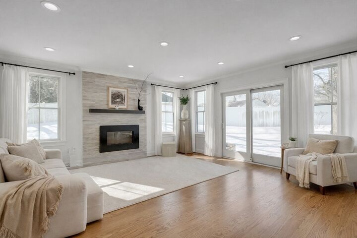 Property Photo:  405 Parker St 405  MA 02459 