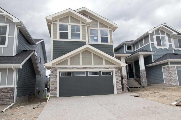 115 Sundown Crescent — photo 1