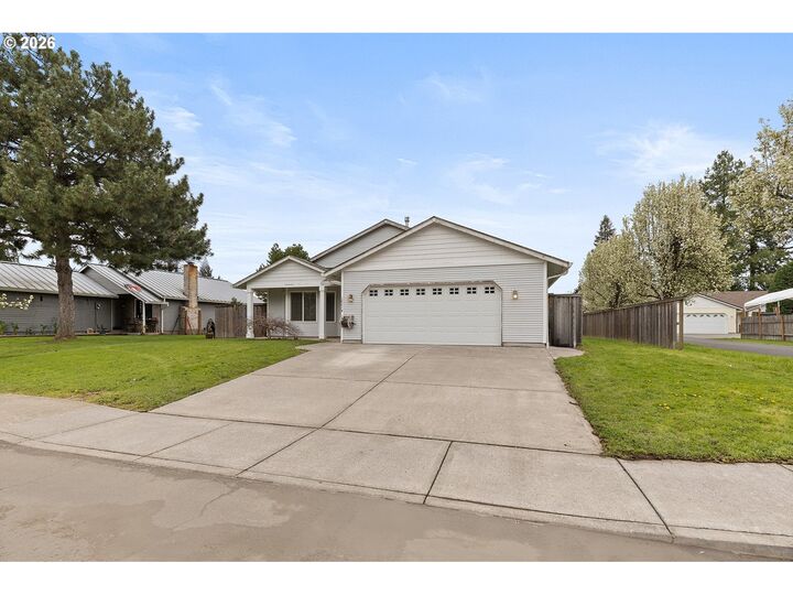 Property Photo:  10214 NE 7th St  WA 98664 