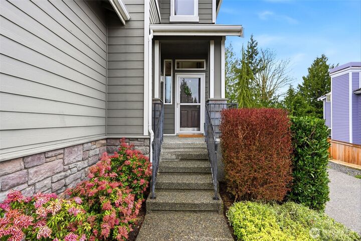 Property Photo: 7428 58th Place NE WA 98270