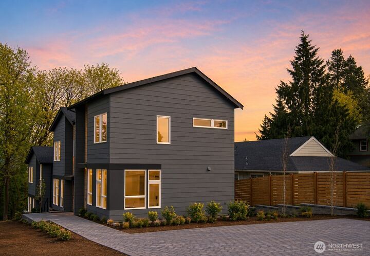 Property Photo:  7324  7th Place SW B  WA 98106 
