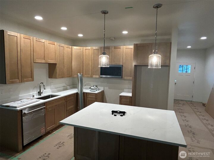 Property Photo: 1806 Twin Oaks Lane WA 98249
