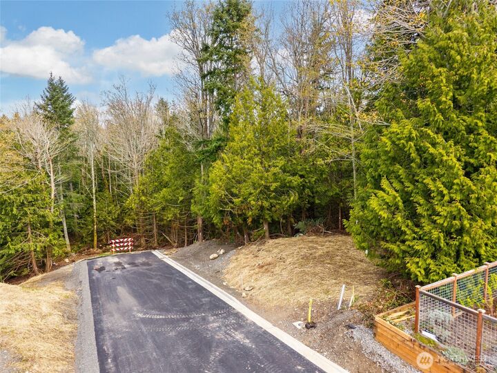 Property Photo: 813 41st WA 98229