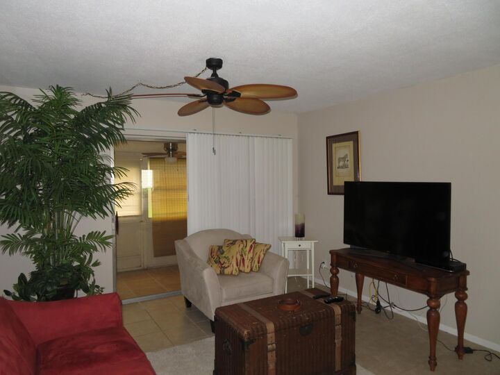 Property Photo:  2971 W Ashley Dr Drive W B  FL 33415 