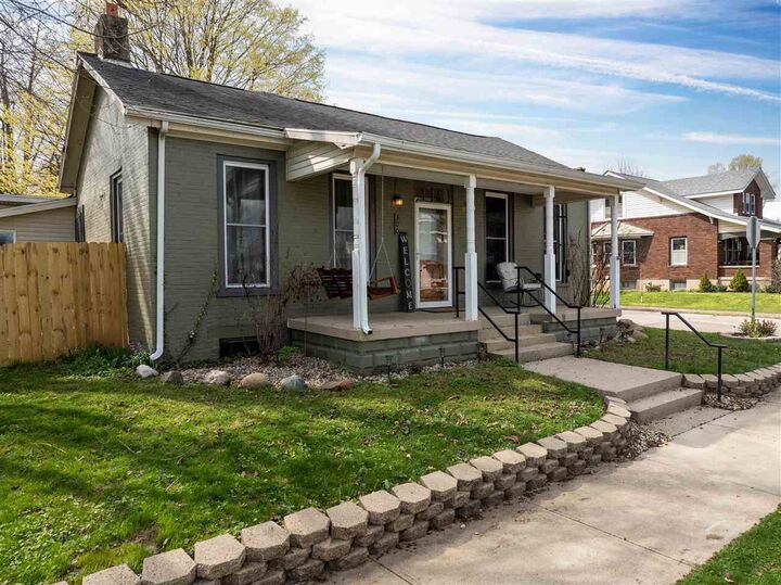 Property Photo:  300 S Morton Street  IN 47330 