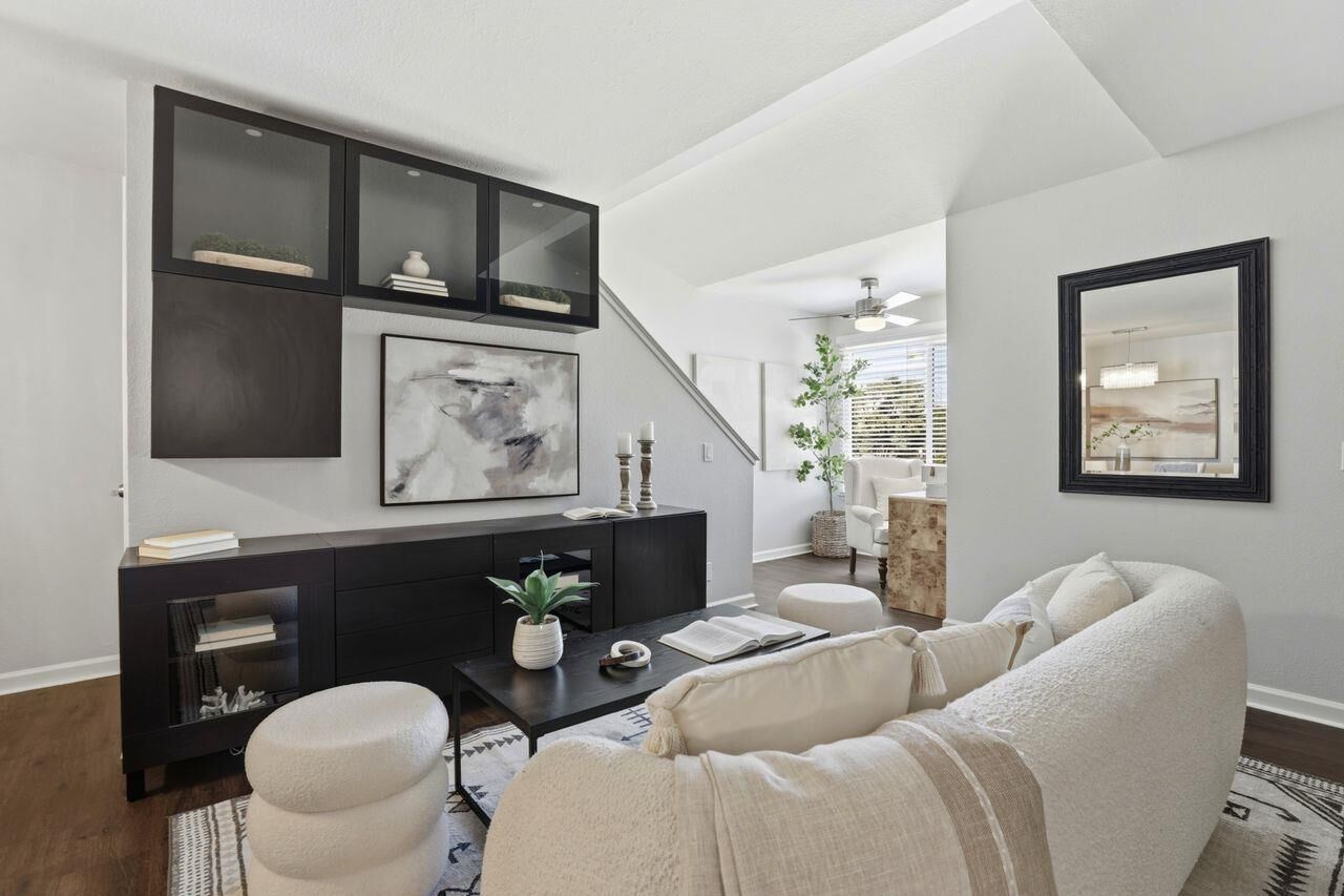 Property Photo:  820 Casanova Avenue 85  CA 93940 