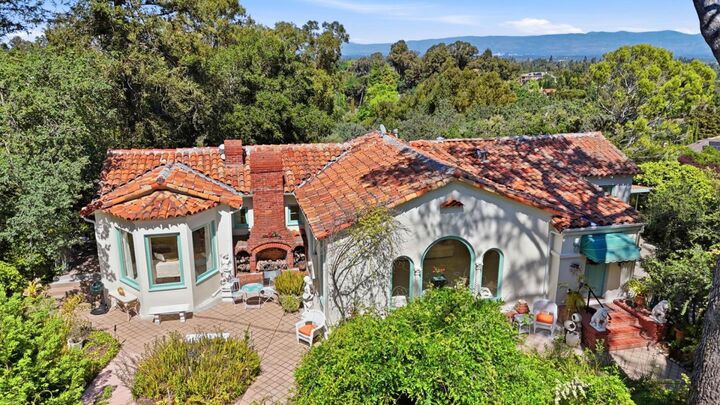 Property Photo:  18211 Saratoga Los Gatos Road  CA 95030 