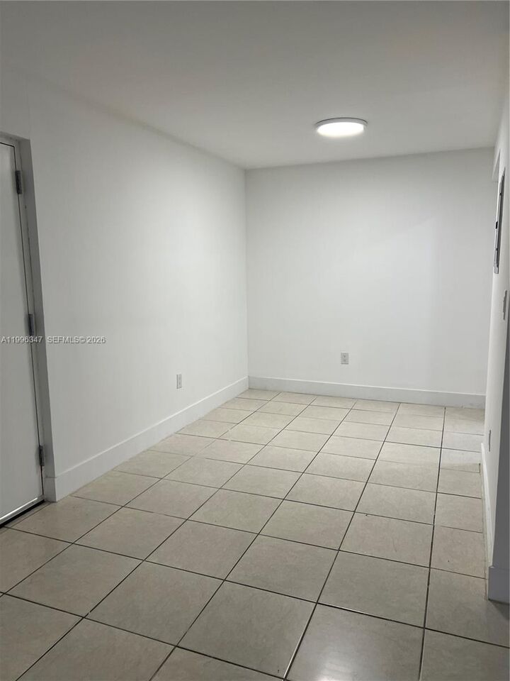 Property Photo:  7160 Fairway Dr J16  FL 33014 