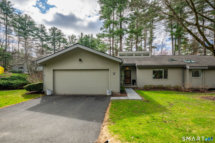 Property Photo: 5 Vista Terrace 5 CT 06001