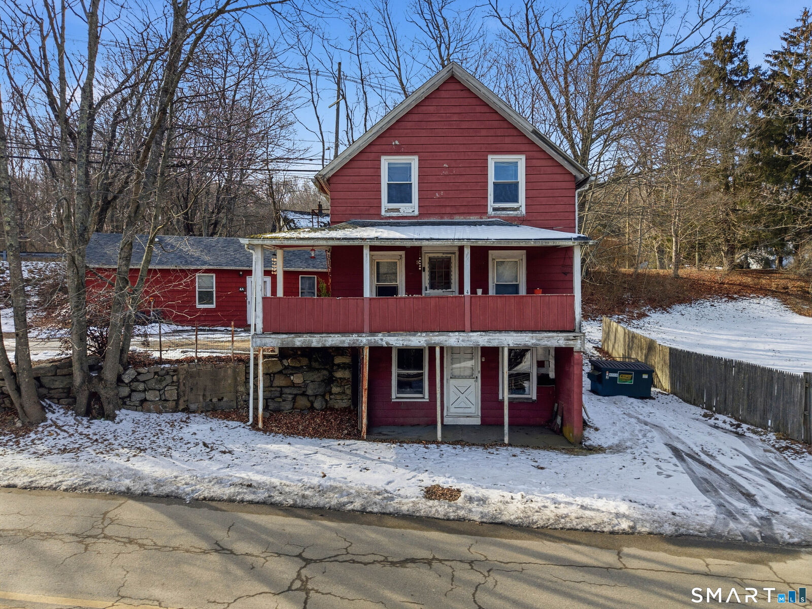 Property Photo:  4 Pequot Road  CT 06382 