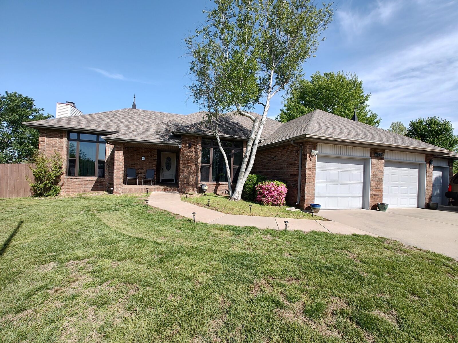 Property Photo:  2020 N Equestrian Lane  MO 65714 