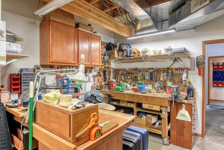 Property Photo:  16547 Whitelaw Rd. E  WA 99185 
