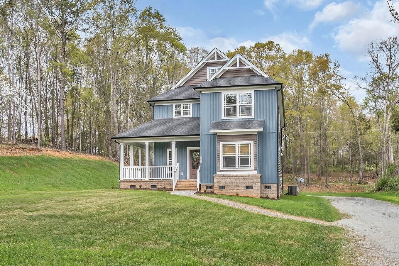 Property Photo: 318 Dancing Water Drive SC 29323