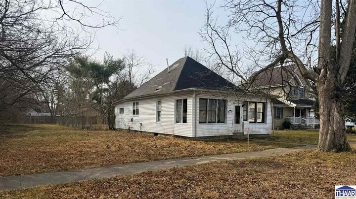 Property Photo:  2031 5th Avenue  IN 47807 