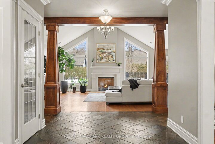 Property Photo: 62 Rebecca Crescent ON K1J 6B9