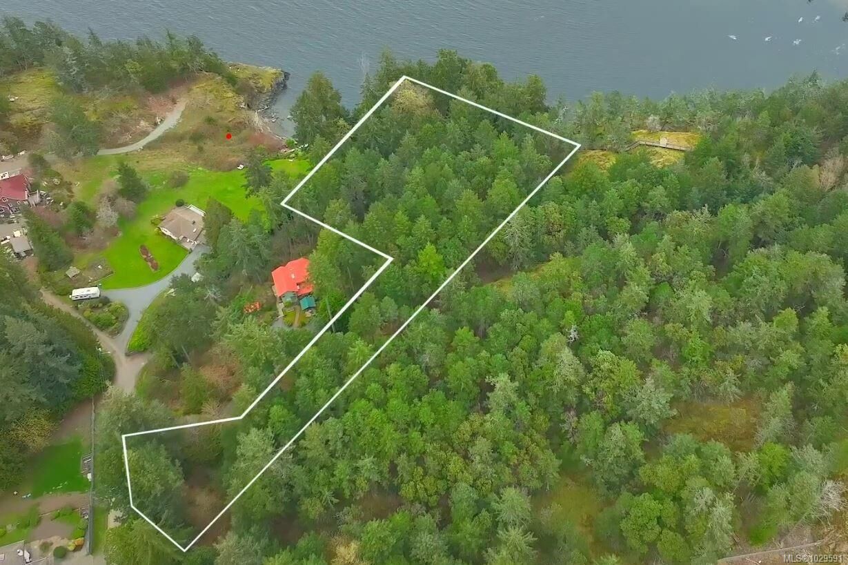 Property Photo: 4800 McGuffie Rd BC V9T 5B3
