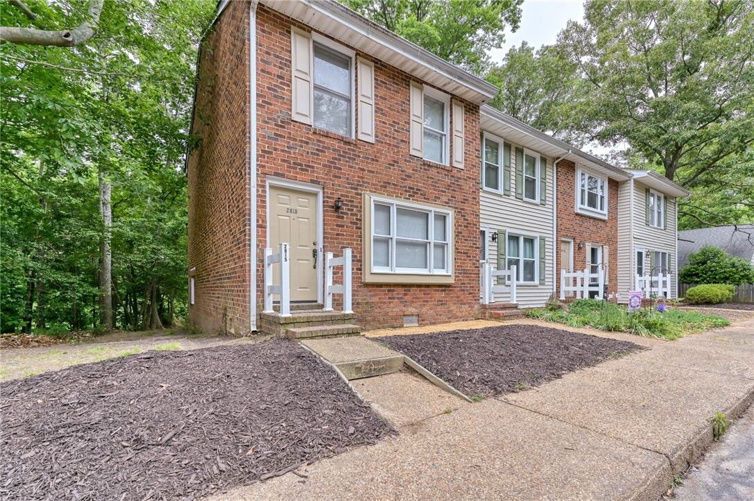 Property Photo:  2815 Oak Hill Drive  VA 23185 