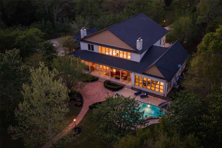 Property Photo: 1815 Fm 82 TX 75956