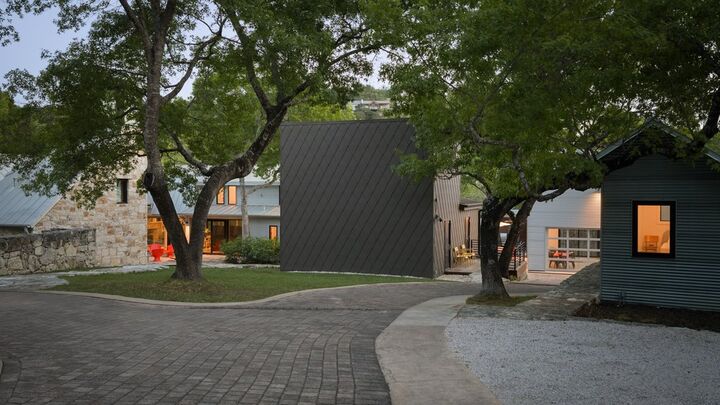 Property Photo:  4707 Peace Pipe Path  TX 78746 