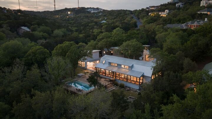 Property Photo:  4707 Peace Pipe Path  TX 78746 