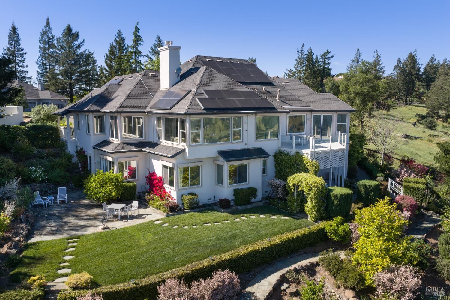 Property Photo: 3682 Rocky Knoll Way CA 95404