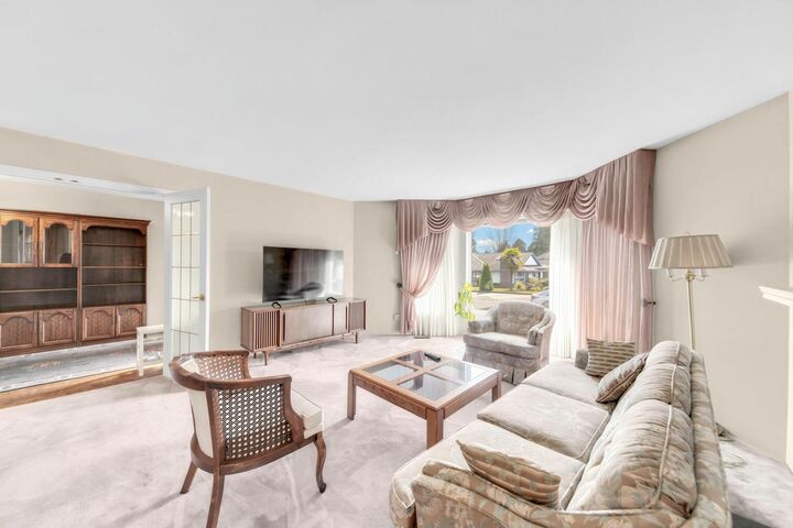 Property Photo: 4837 8A Avenue BC V4M 1S8