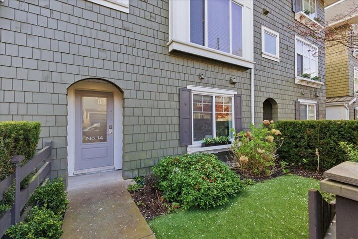 Property Photo: 288 171 Street 14 BC V3Z 9P5