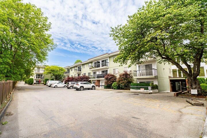 Property Photo: 8635 120 Street 135B BC V4C 6R5