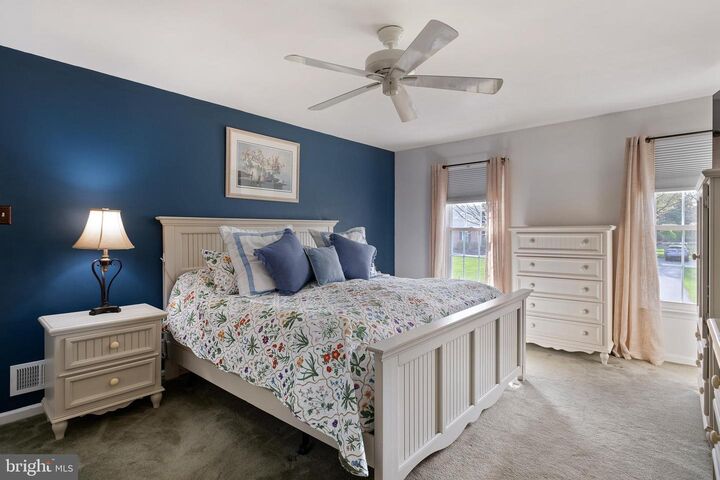 Property Photo:  16 Revelstone Drive  DE 19711 