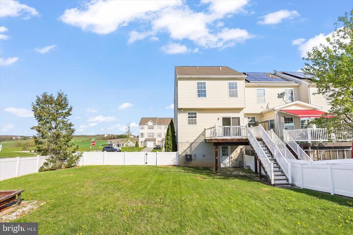 Property Photo:  1242 Ledge Drive  PA 17408 