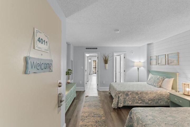 Property Photo:  210 75th Ave N 4011  SC 29572 