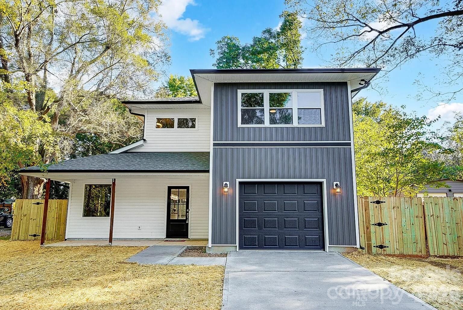 Property Photo: 6615 Rockwell Boulevard W NC 28269