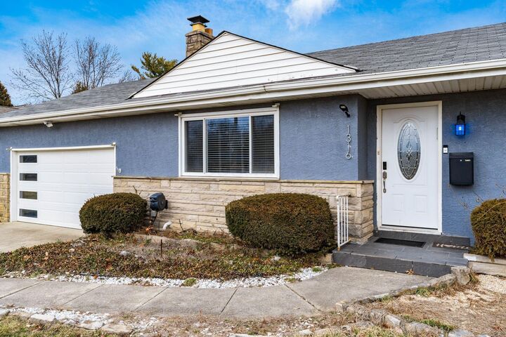 Property Photo: 1316 College Avenue OH 43209
