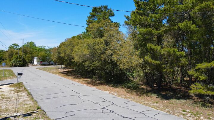 Property Photo:  22118 High Ridge Drive  FL 32413 